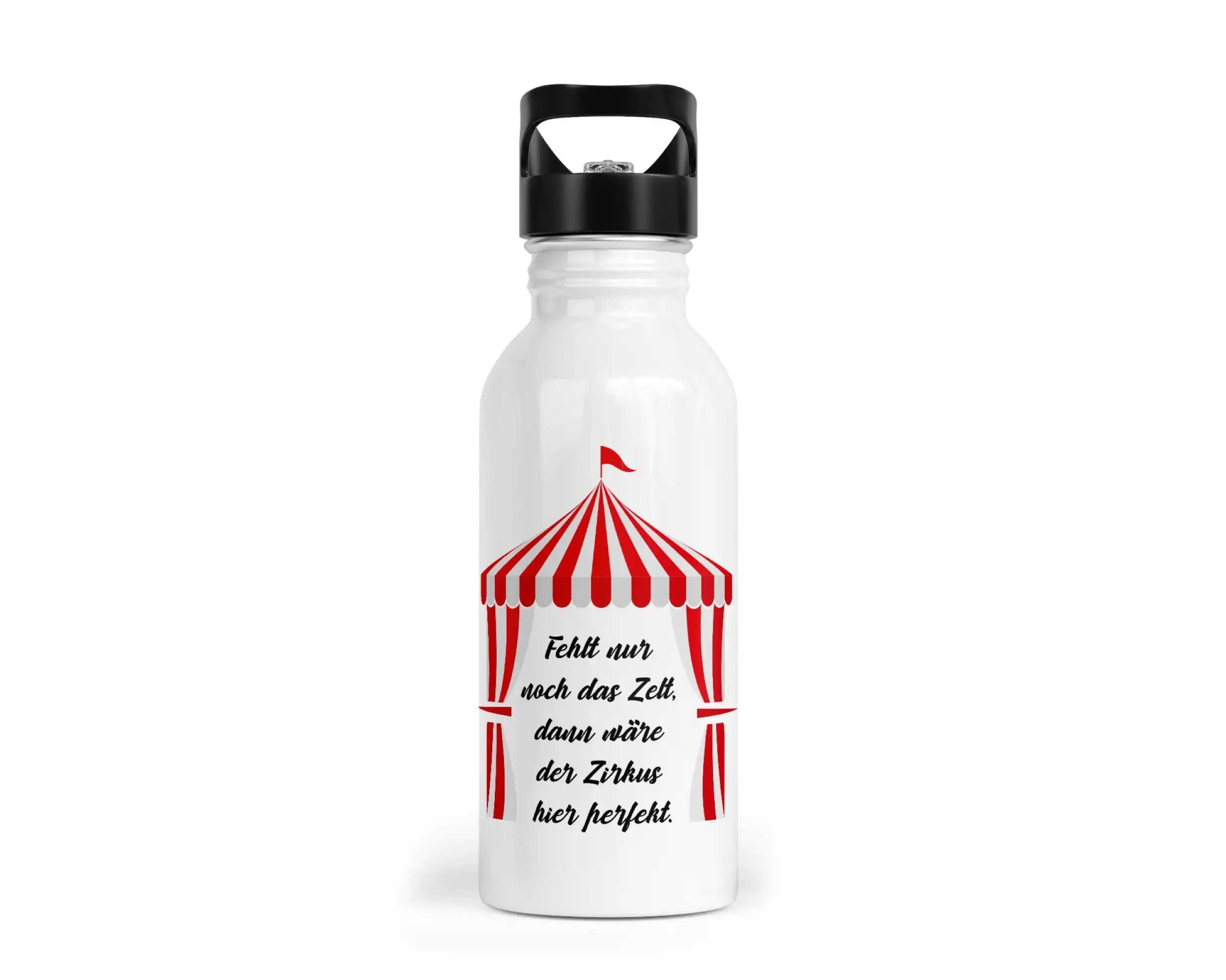 Trinkflasche mit Trinkhalm - Fehlt nur noch das Zelt, dann wäre der Zirkus hier perfekt.