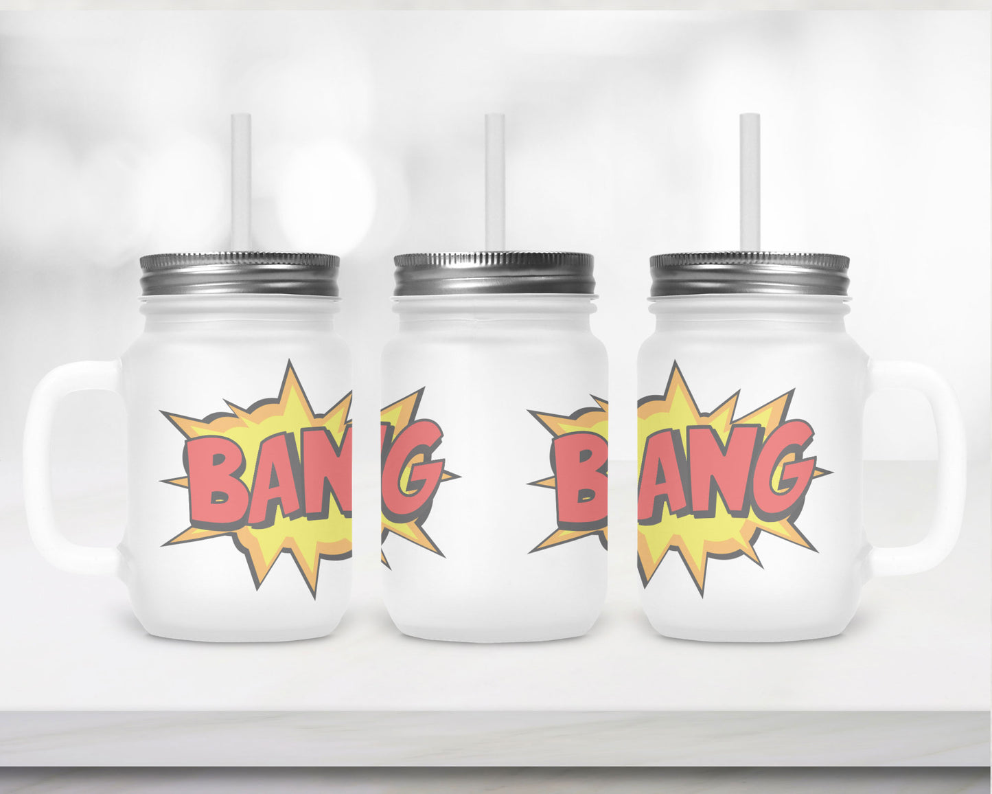 Henkelglas "BANG" mit Deckel und Trinkhalm